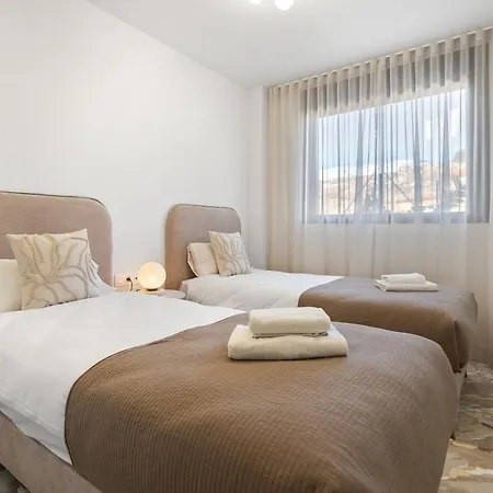 Modern 3-bedroom Camarate Hills Rdr556 * Estepona