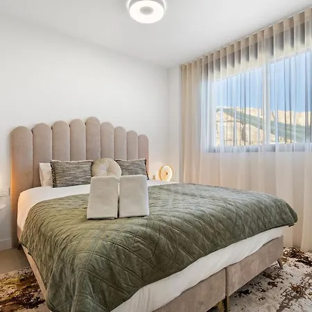Modern 3-bedroom Camarate Hills Rdr556 Lejlighed